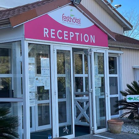 Fasthotel Toulon Cuers Bagian luar foto