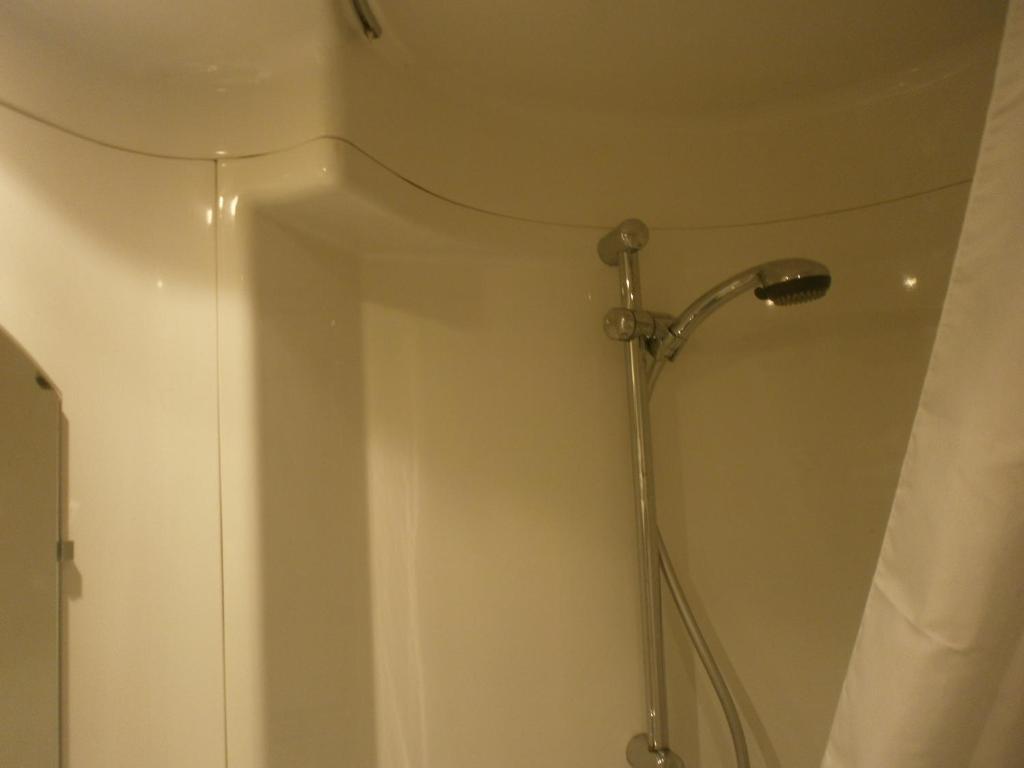 Fasthotel Toulon Cuers Bagian luar foto